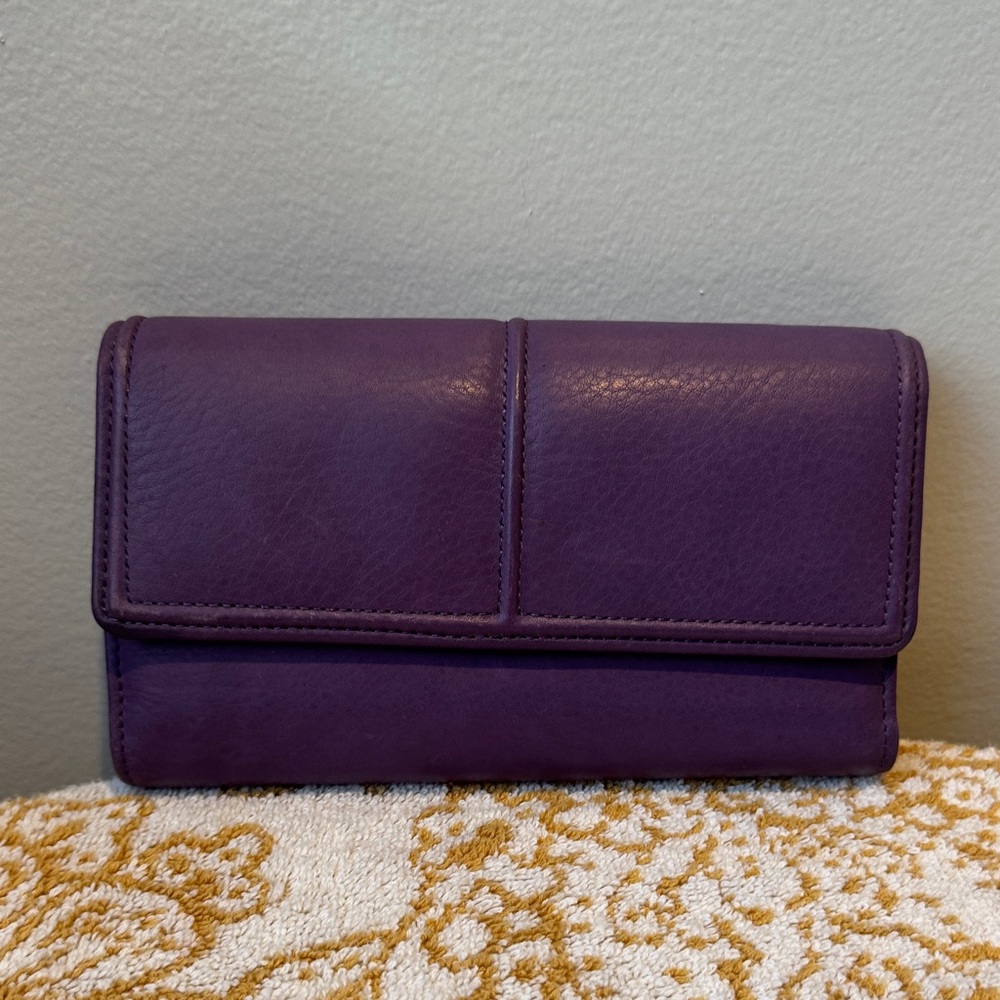 Elegant Purple Women's wallet